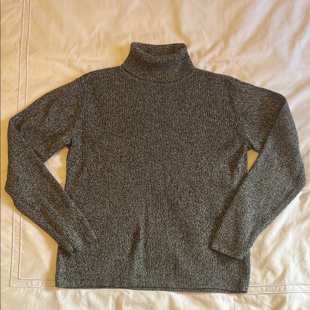 Liz Claiborne Turtleneck Sweater